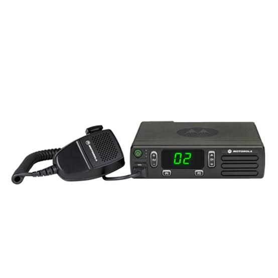 Radio móvil Motorola con micrófono