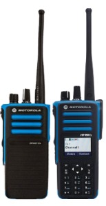 Dos radios portátiles Motorola